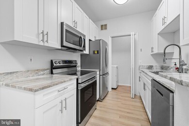 The Gates Of McLean unit 5203, McLean, VA 22102 - photo 7