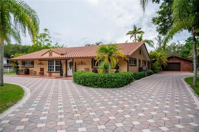 5621 SW 185th Way, Southwest Ranches, FL 33332 - photo 5