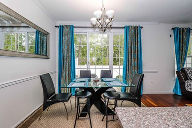 Dining Area 3
