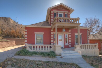 Exterior-7