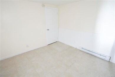 1420 S Filbert St, Allentown, PA 18103 - photo 4