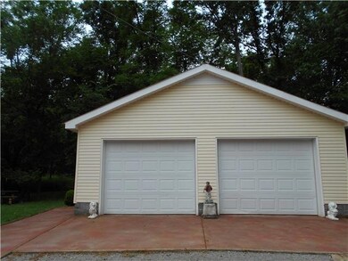 2 car detached garage