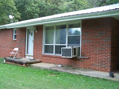 1805 Steekee creek rd -1 005