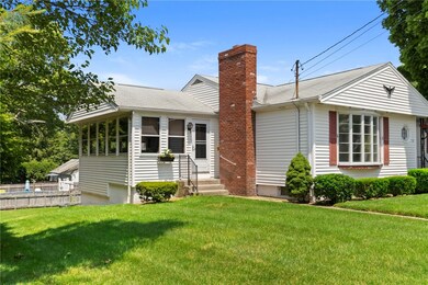 28 Wells St, West Warwick, RI 02893 - photo 3