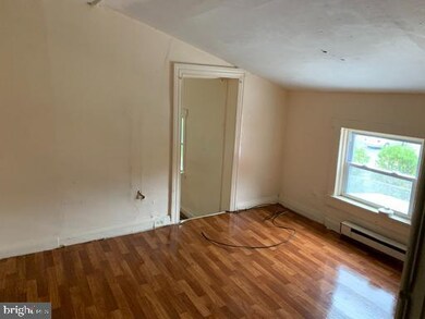 26 S 11th St unit 2, Reading, PA 19602 - photo 3