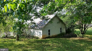 26224 Old Valley Pike, Toms Brook, VA 22660 - photo 4