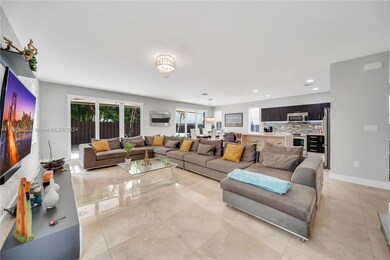 10570 NW 69th Terrace, Doral, FL 33178 - photo 5