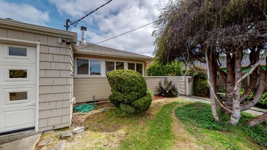 03_2935_Lowell_Street_Eureka102_mls