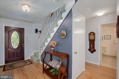 12336 Shadetree Ln, Laurel, MD 20708 - photo 3