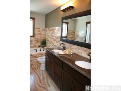 13383 Brass Pkwy, Rosemount, MN 55068 - photo 7