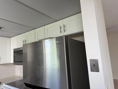 347 Mansfield I unit 347, Boca Raton, FL 33434 - photo 6