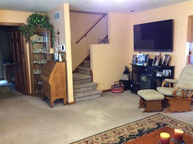 706 N Jefferson St, Ossian, IN 46777 - photo 5