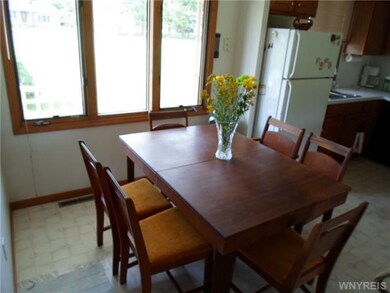 Kitchen Dining. Bright dining area for gathering f