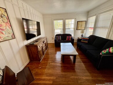 118 Callaghan Ave unit B, San Antonio, TX 78210 - photo 5