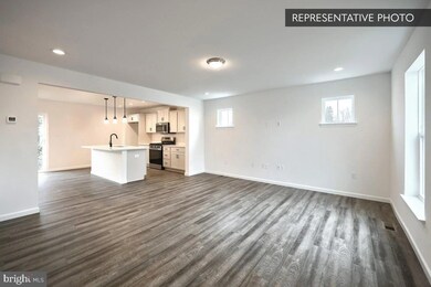 6306 Liam Dr, Spring Grove, PA 17362 - photo 4