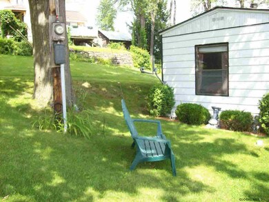 27 Pine St, Corinth, NY 12822 - photo 2