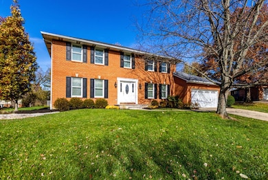 9140 Red Cedar Dr, West Chester, OH 45069 - photo 2