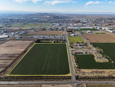 2573 E Edison Rd, Sunnyside, WA 98944 - photo 2