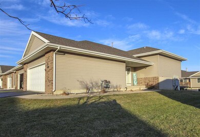 1437 Asbury Ln, Waterloo, IA 50701 - photo 2