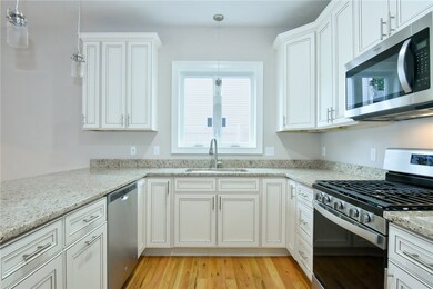 83 Batcheller Ave, Cranston, RI 02920 - photo 7