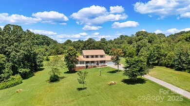 1310 Maple Lee Ct, Crouse, NC 28033 - photo 2