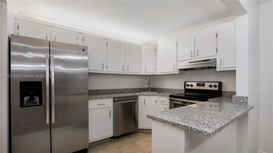 107 Lake Pine Cir unit A-1, Greenacres, FL 33463 - photo 2
