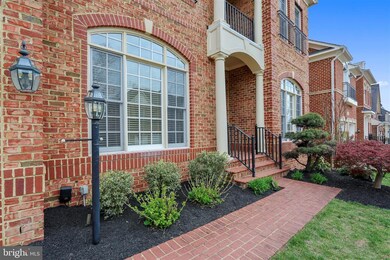 11413 Patriot Ln, Potomac, MD 20854 - photo 2