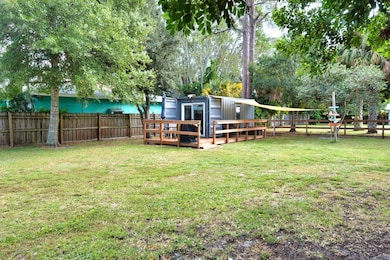 Tbd SE Iris St, Stuart, FL 34997 - photo 6