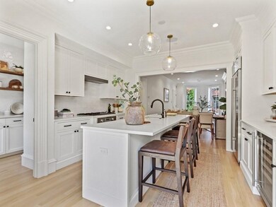 168 W Brookline St unit 1, Boston, MA 02118 - photo 2