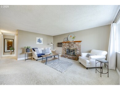 548 16th St, Springfield, OR 97477 - photo 5