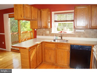 1908 Yorktown N, Eagleville, PA 19403 - photo 6