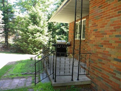 132 Rocky View Dr, Hawley, PA 18428 - photo 6