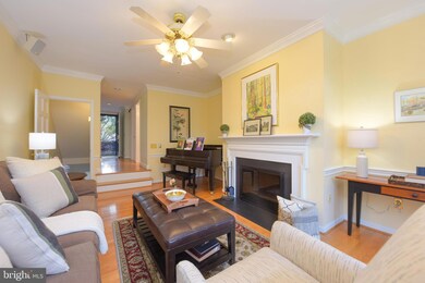 1214 W Abingdon Dr, Alexandria, VA 22314 - photo 4