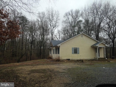 210 Harry Hawkins Ln, Centreville, MD 21617 - photo 2