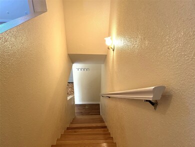 8405 Wilcrest Dr unit 3202, Houston, TX 77072 - photo 5