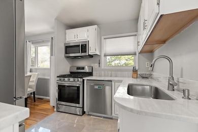 159 Glenellen Rd, West Roxbury, MA 02132 - photo 4