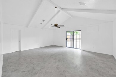 10422 Hollyglen Dr, Houston, TX 77016 - photo 3
