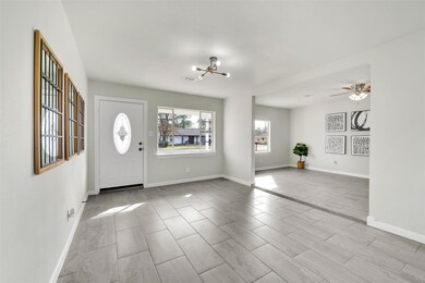 5805 Langley Rd, Houston, TX 77016 - photo 4