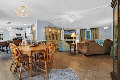 875 Crawford Dr, Edisto Island, SC 29438 - photo 6