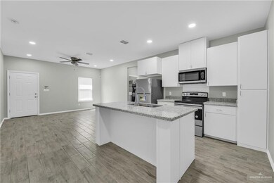 1500 W Heritage Dr unit 2, Pharr, TX 78577 - photo 6