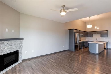 2871 Spring Rose Cir unit 103, Coralville, IA 52241 - photo 6