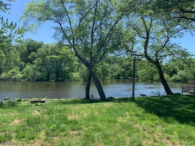 7 Shore Rd, Wayne, NJ 07470 - photo 3