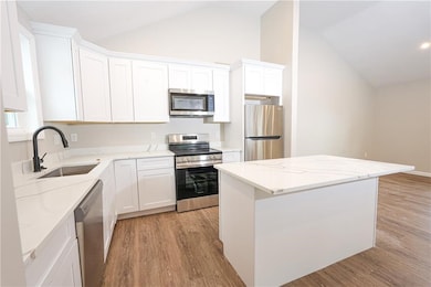 70 Simmons St, Providence, RI 02909 - photo 2