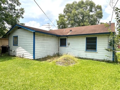 4050 Erby St, Houston, TX 77087 - photo 5