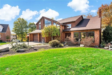 191 Meadowfield Ln, Clairton, PA 15025 - photo 2