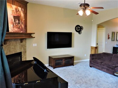 1001 Kelsi Dr, Moore, OK 73160 - photo 5