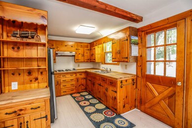 10 Shore Dr, Merrimack, NH 03054 - photo 5