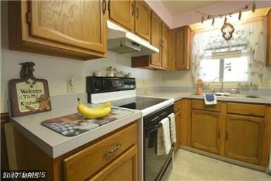 479 Barksdale Ln unit 10/1, Hedgesville, WV 25427 - photo 7