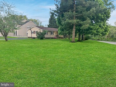 1840 Sutton Ave, Halethorpe, MD 21227 - photo 2