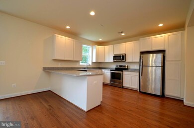 1246 Avalon Blvd, Shady Side, MD 20764 - photo 3